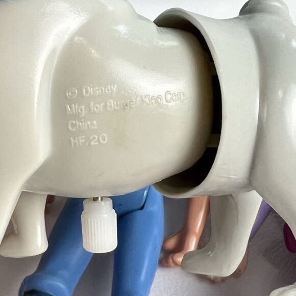 BURGER KING Pocahontas Toy Lot Plastic Figures Kid's Club VTG 90s Cake Toppers - Picture 8 of 8